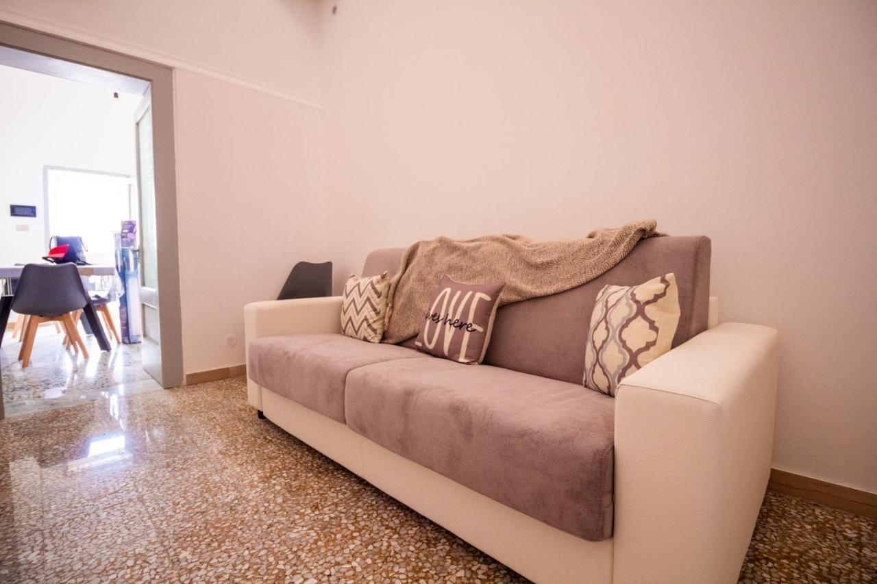 Casa Vacanze In Salento A Casa Di Benedetta Squinzano Exterior foto